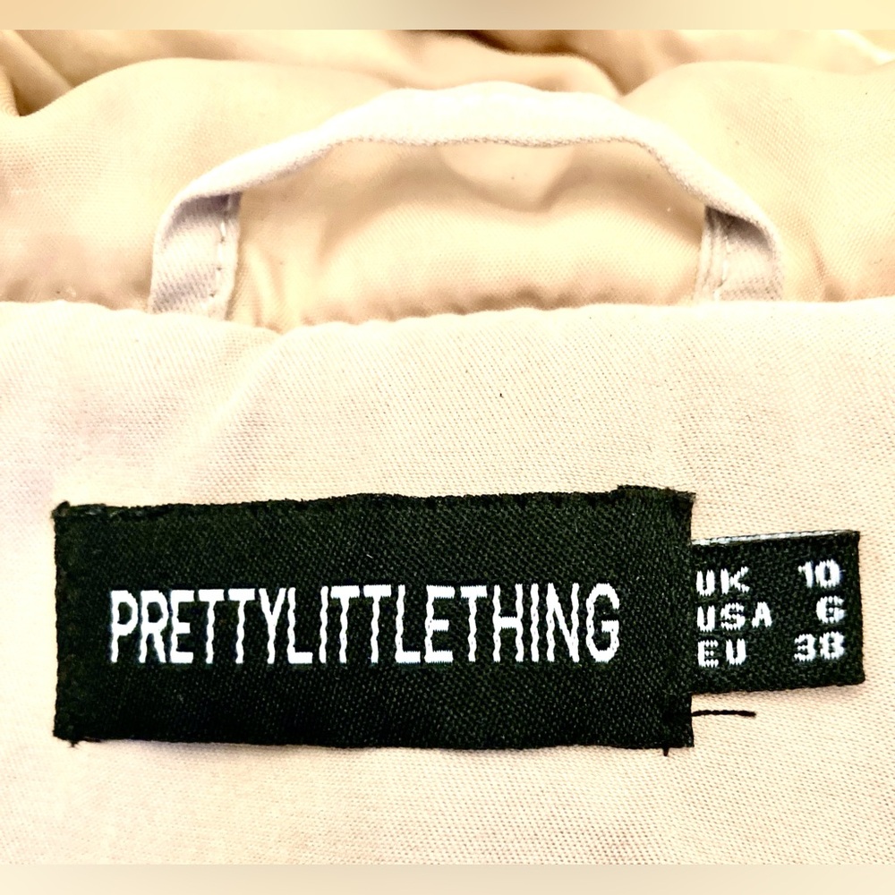 PrettyLittleThing Stone Peach Skin Diamond Quilted Oversized Puffer Jacket - Picture 5 of 8